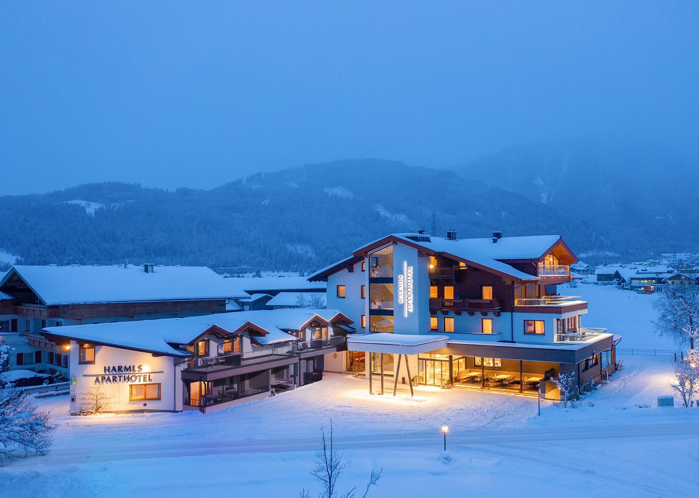 Harmls_Aparthotel_©Gruber_Pano_abend_0616_22.