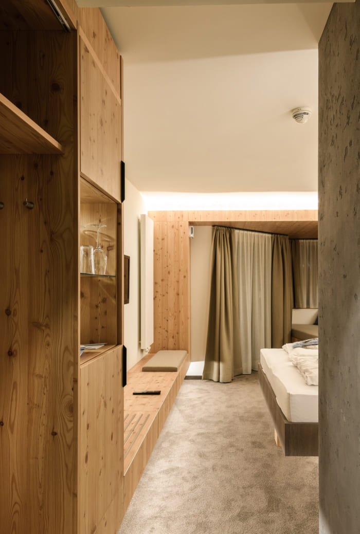 familyhub-west-plus-dand